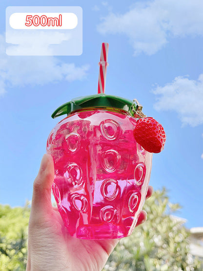 500ml Kawaii Strawberry Water Bottle Cute Strawberry Straw Water Bottle PP Milk Coffee Straw Cup Juice Drinkware Kitchen